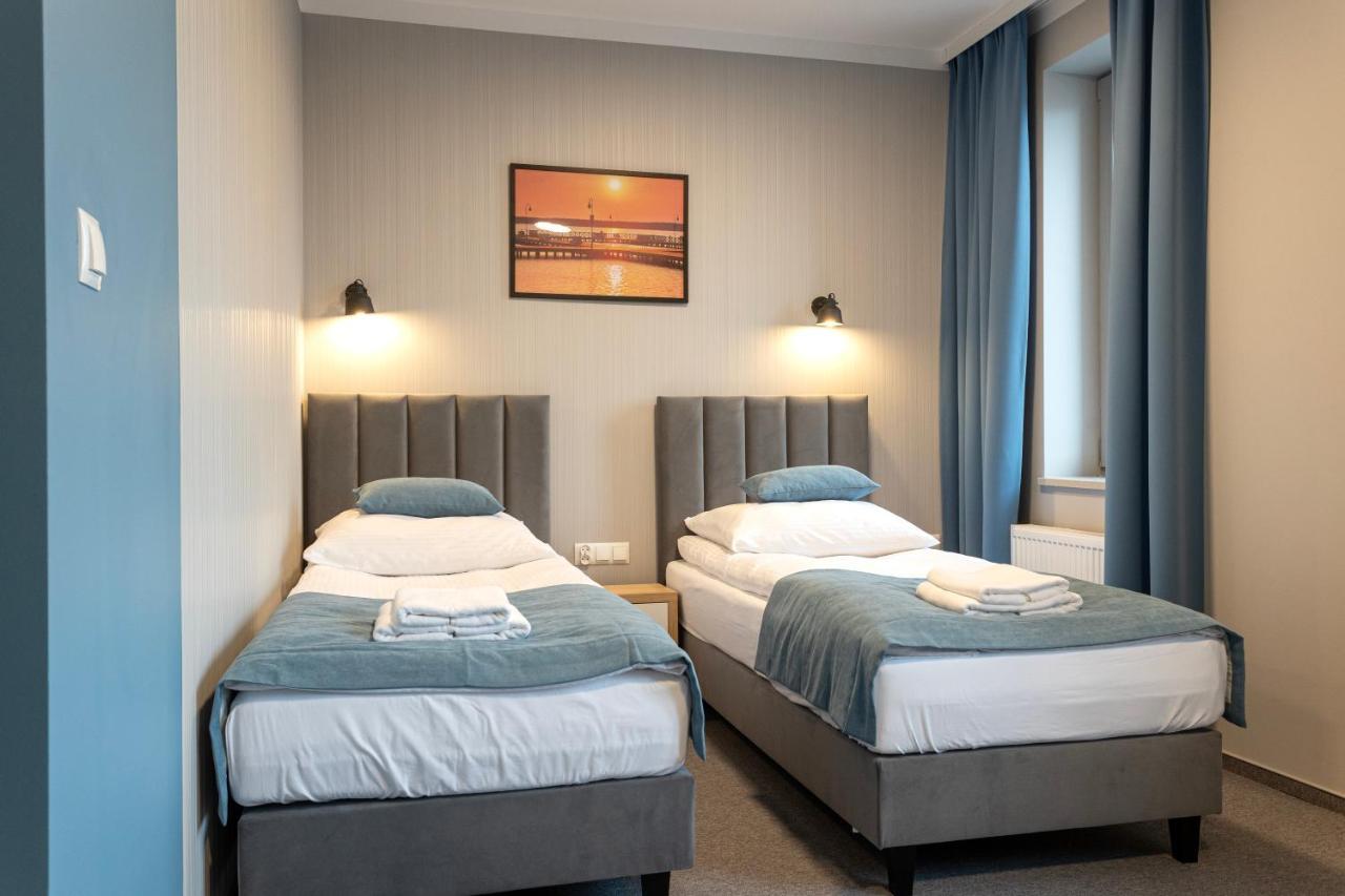 Apartamenty Albatros Августув Экстерьер фото